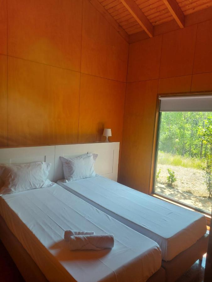 Sobre Aguas Camping ブラガンサ エクステリア 写真